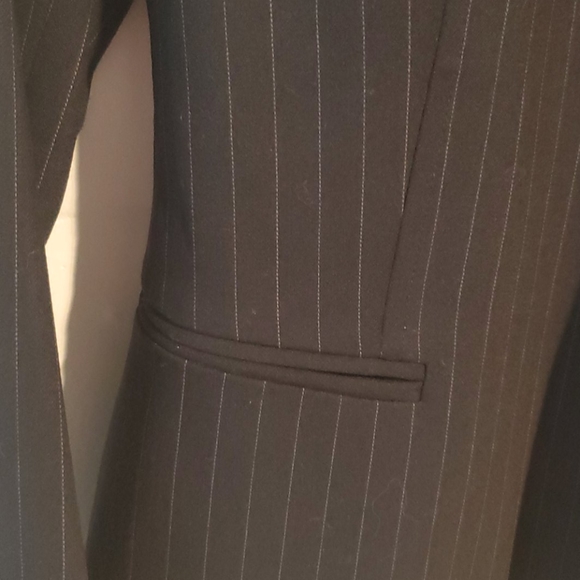 Calvin Klein Pin Stripe Blazer Jacket - size 2 - Picture 7 of 14